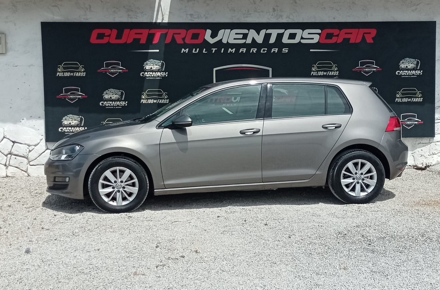 *VENDIDO* VOLKSWAGEN GOLF Edition 1.6 Tdi110cv Bmt