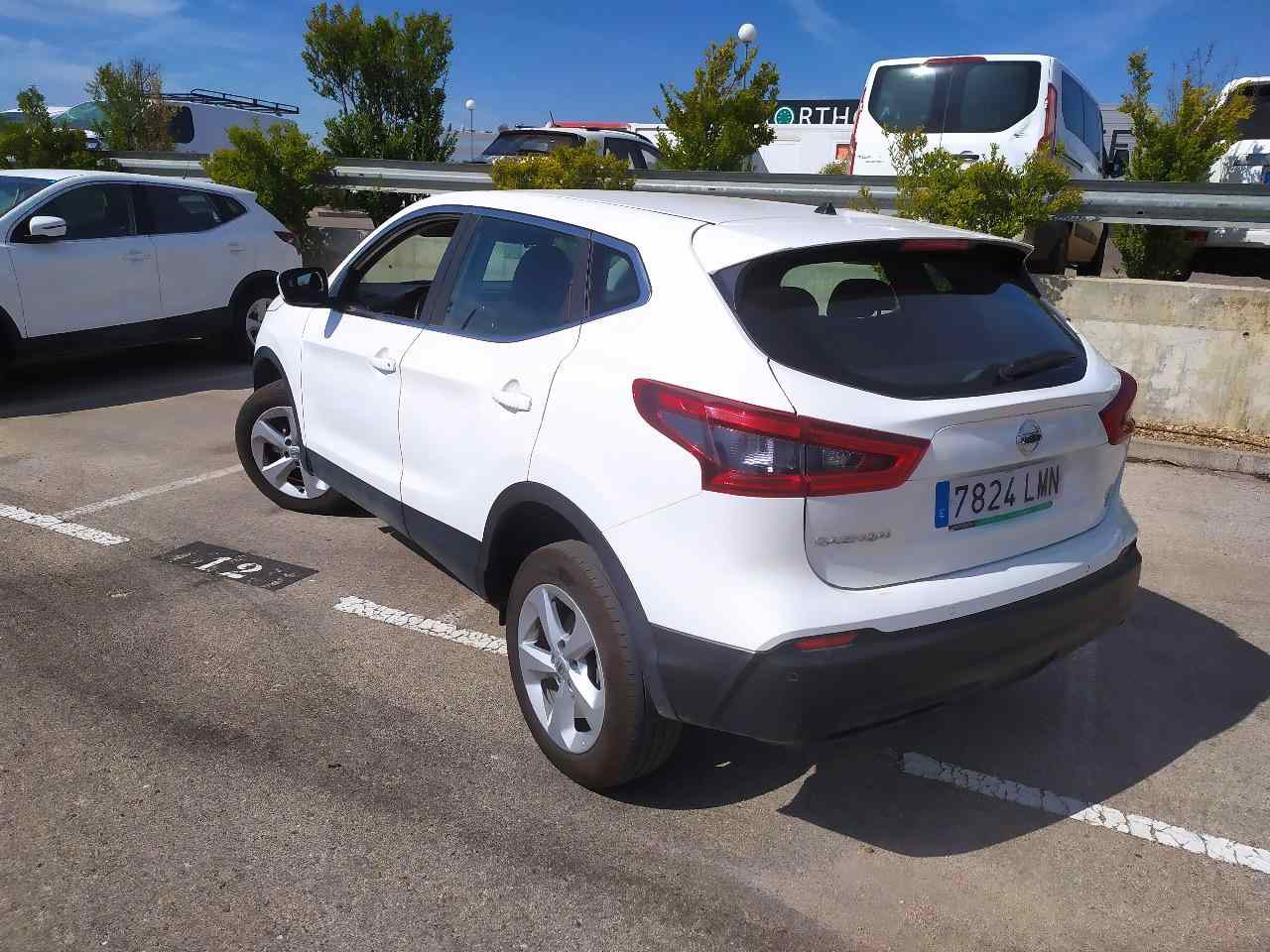 * VENDIDO* NISSAN QASHQAI 1.7 DCI ACENTA 110KW 4WD (150CV) BERLINA