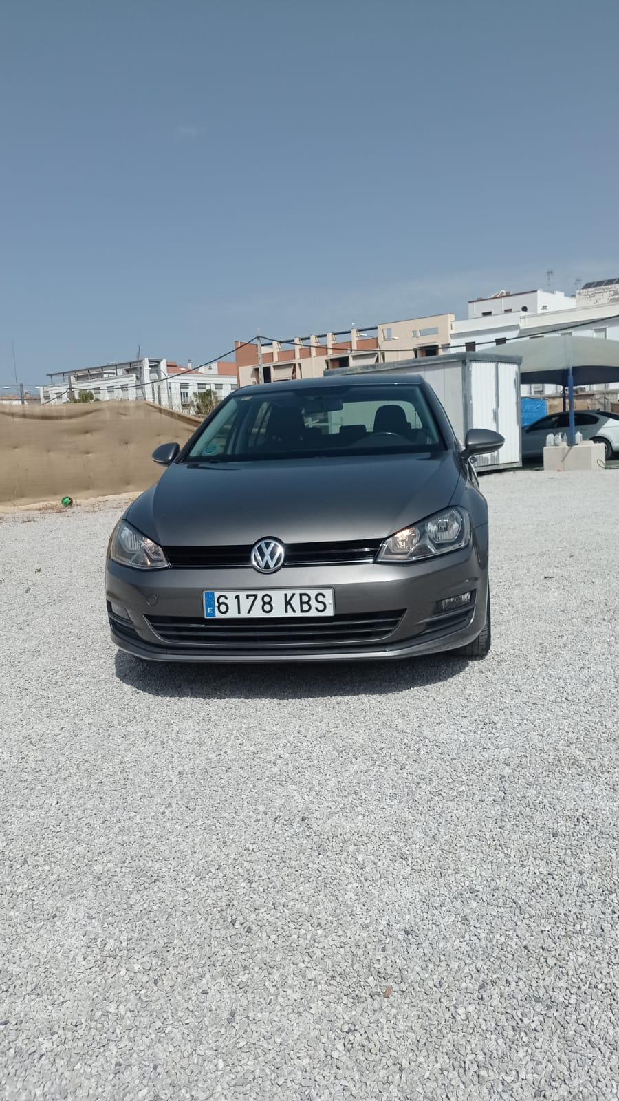 *VENDIDO* VOLKSWAGEN GOLF Edition 1.6 Tdi110cv Bmt